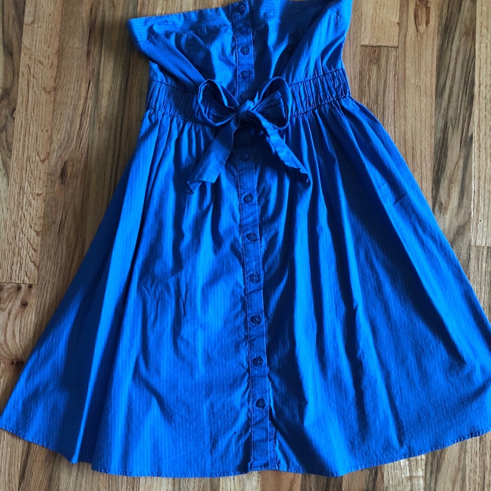 Forever 21 Strapless Dress || Blue with pinstripes